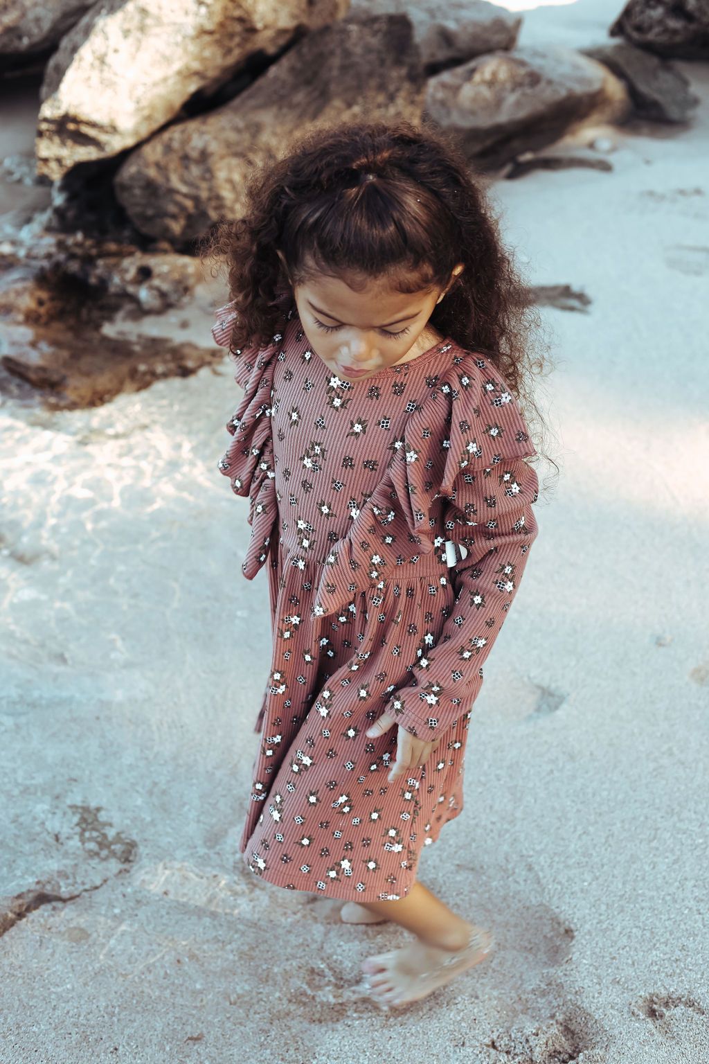 Ditsy Floral Rib Ruffle Waisted Dress