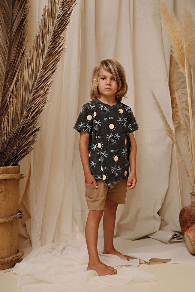 Kapow Kids | Sunseeker Asymmetrical T-shirt - Acid Wash