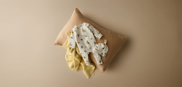 Wilson & Frenchy | Knitted Spot Blanket - Pastel Yellow